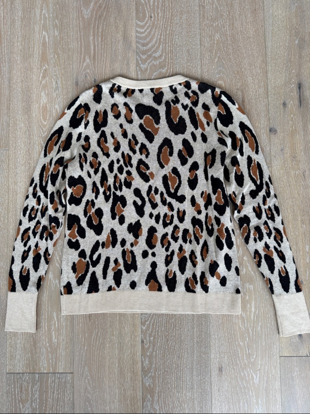 A New Day Leopard Print Crewneck Sweater. Size Medium. - Picture 3 of 3